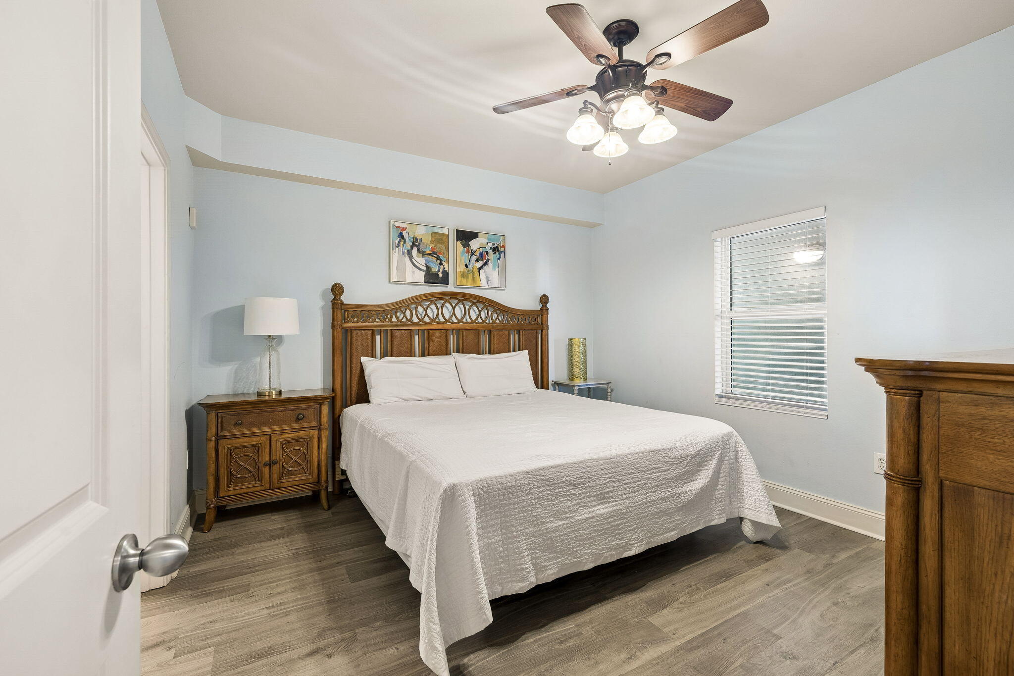 9902 S Thomas Drive UNIT 934
