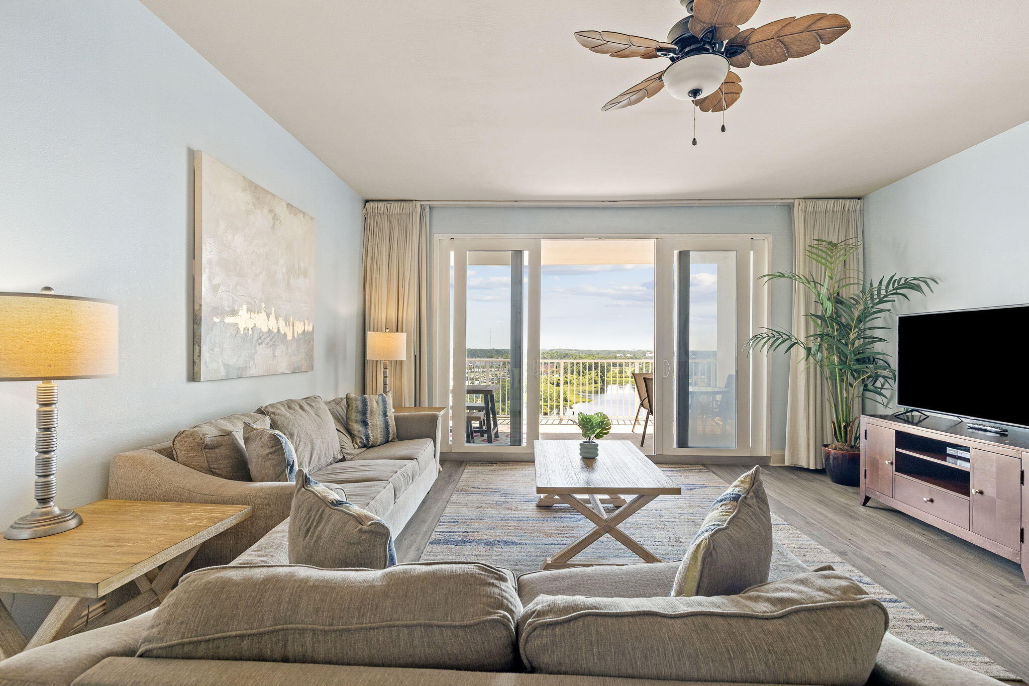 9902 S Thomas Drive UNIT 934