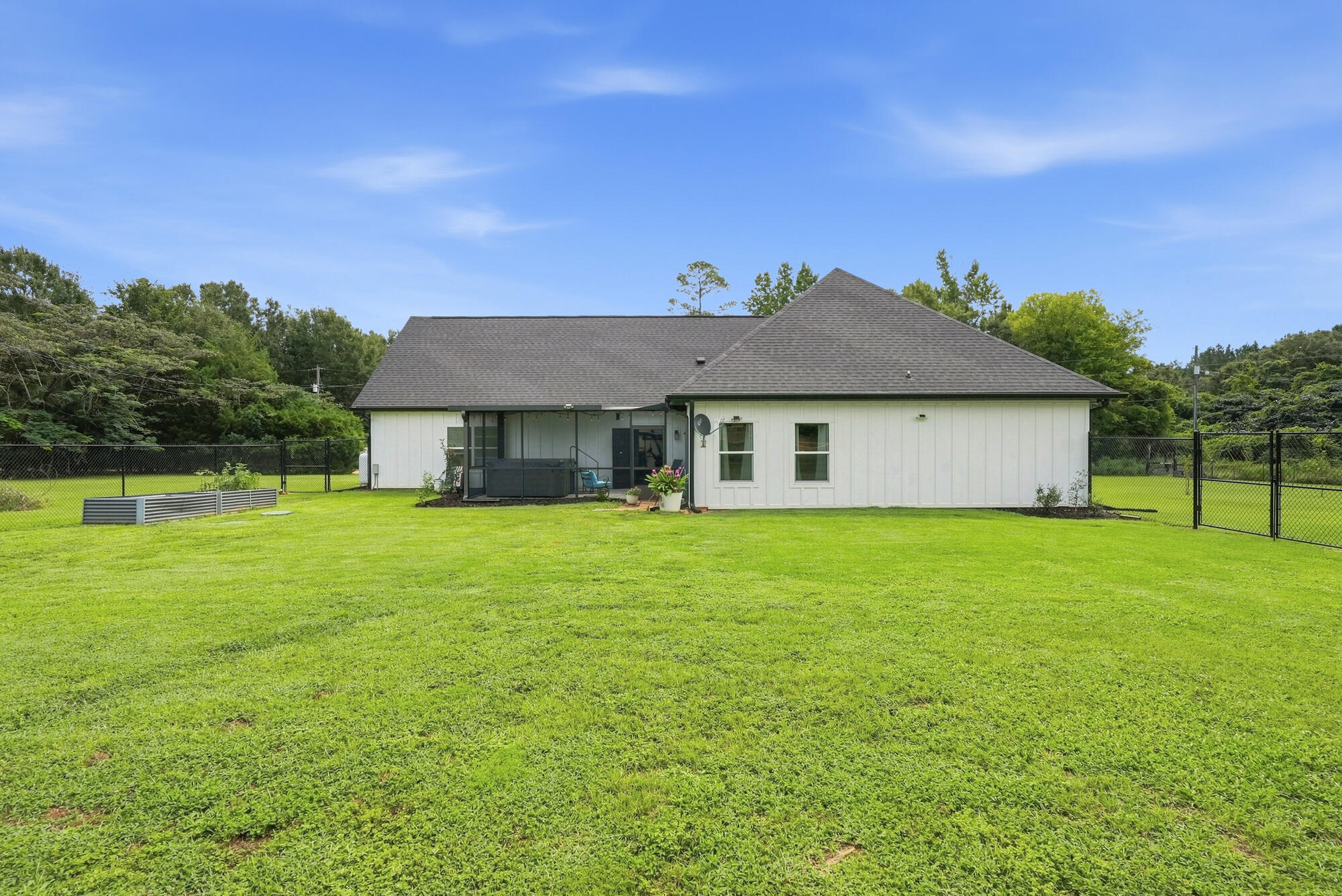 5325 Red Clover Lane