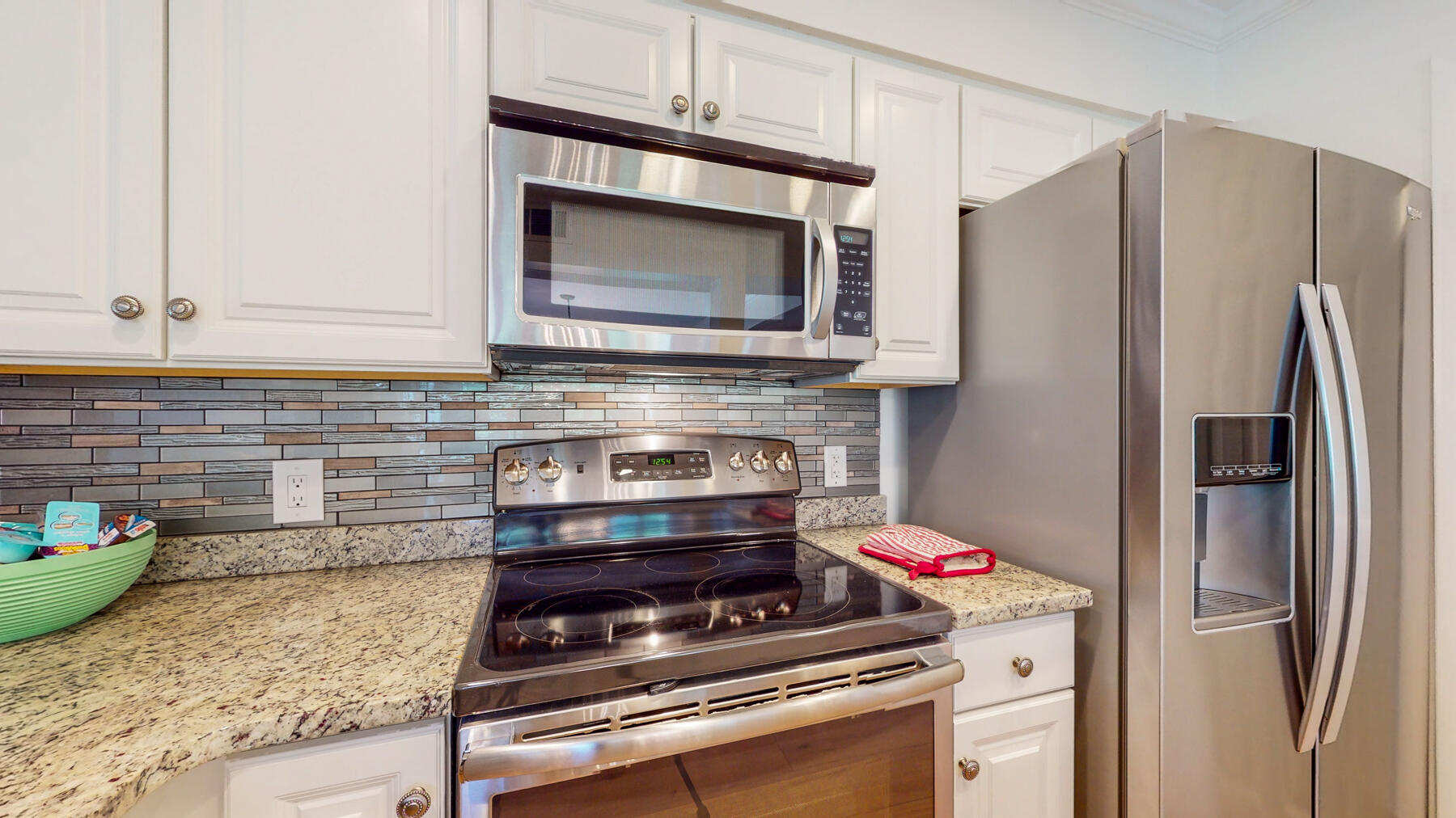 5088 Beachwalk Way, 5088