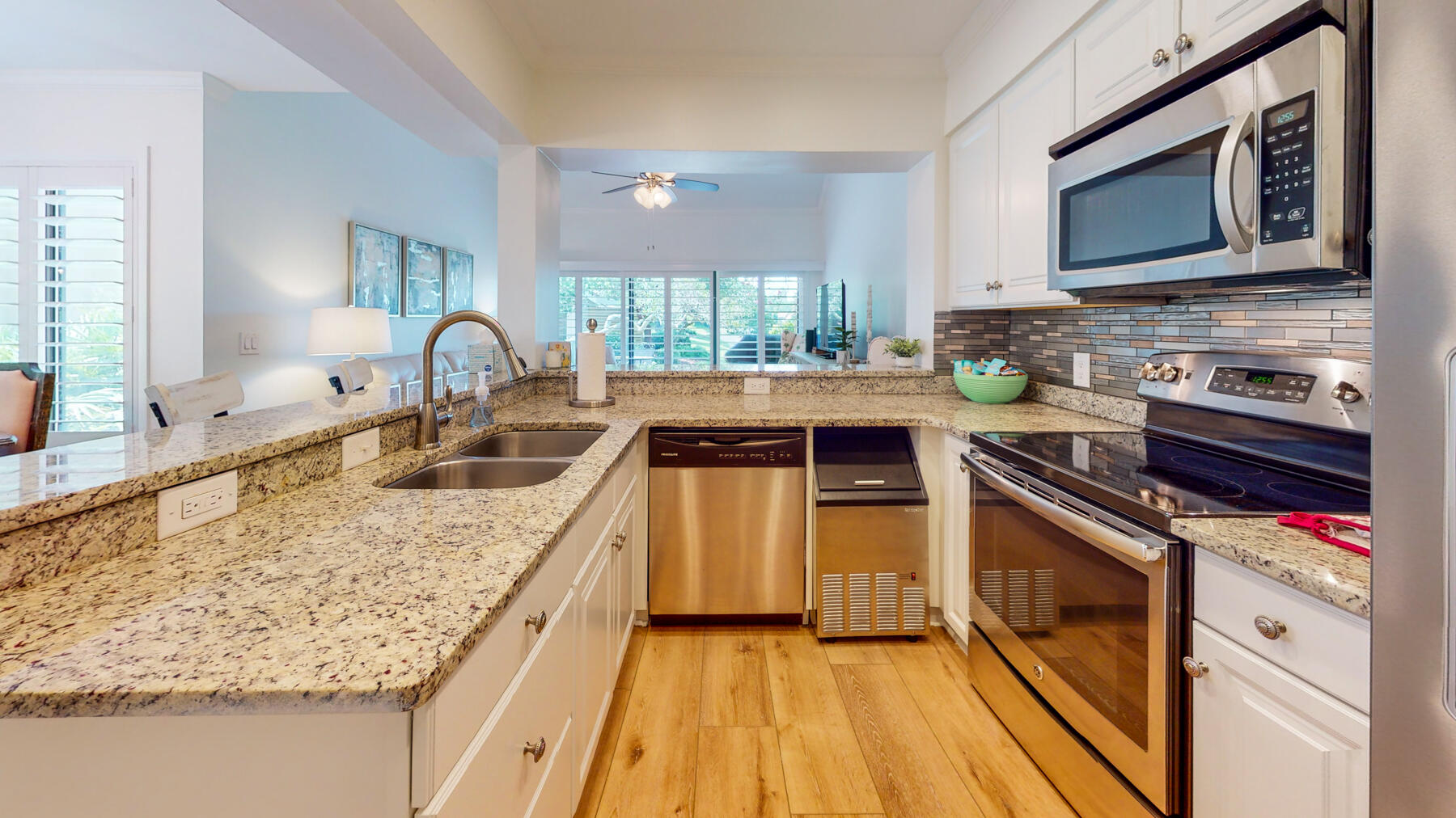 5088 Beachwalk Way, 5088