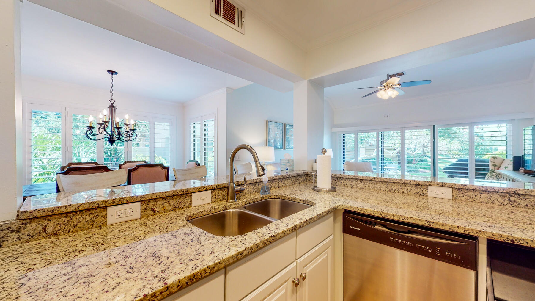 5088 Beachwalk Way, 5088