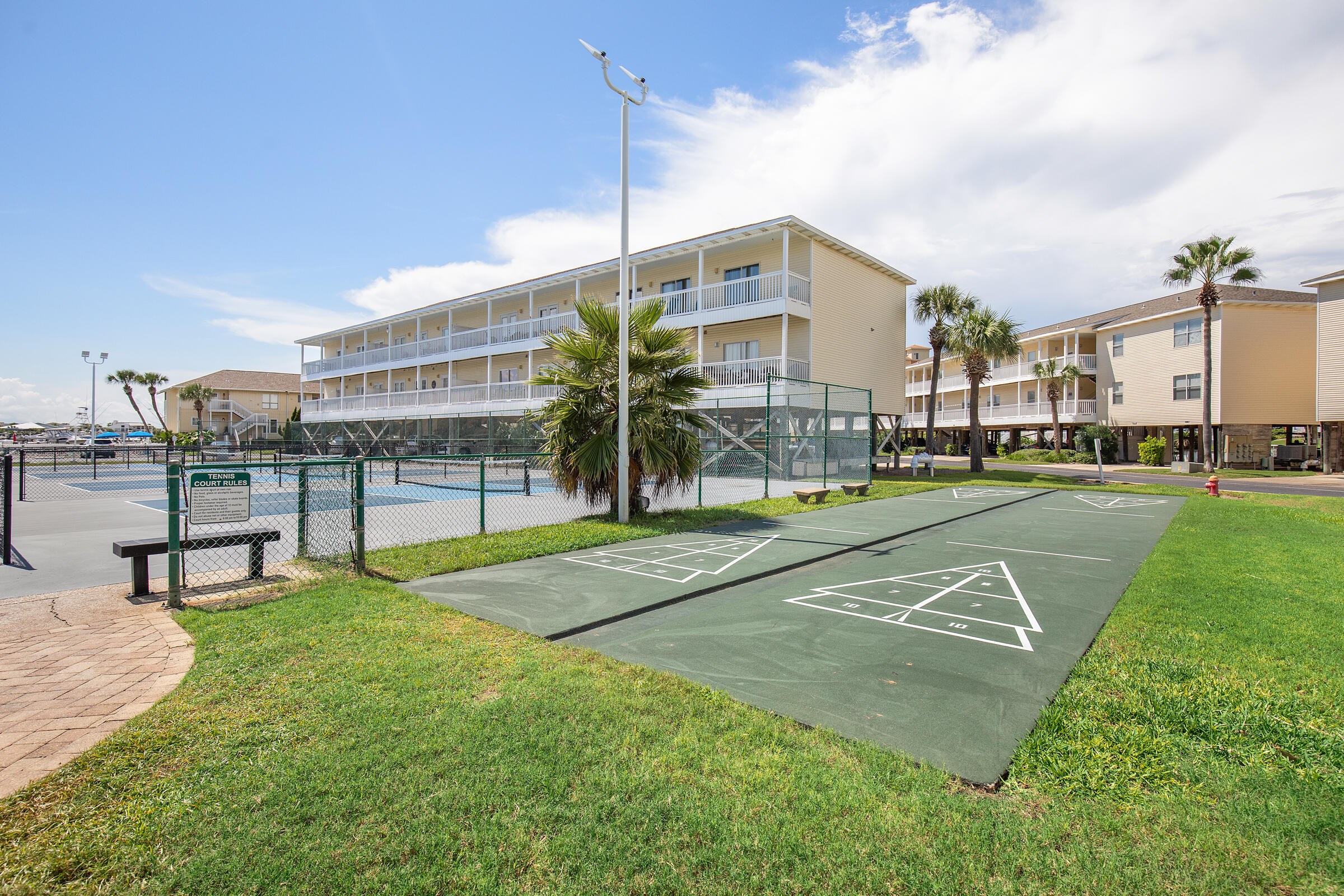775 Gulf Shore Drive UNIT 2050