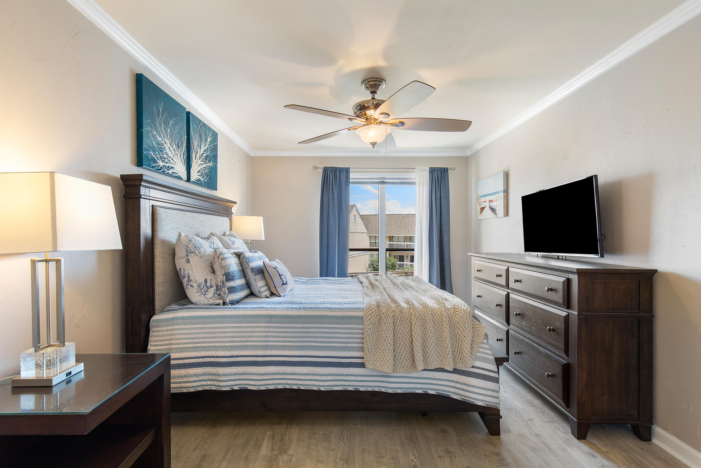 775 Gulf Shore Drive UNIT 2050