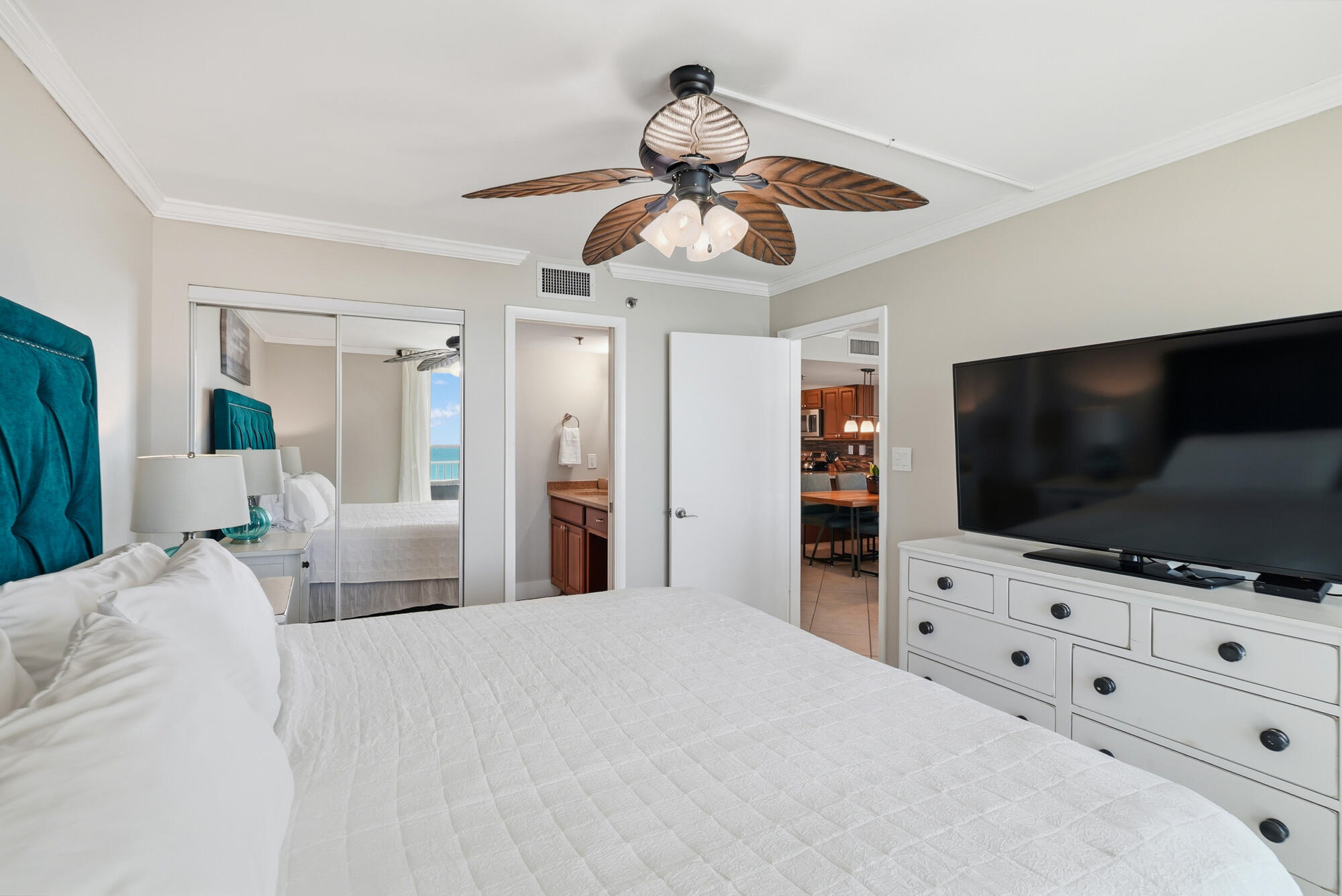 3768 E County Highway 30A UNIT 306