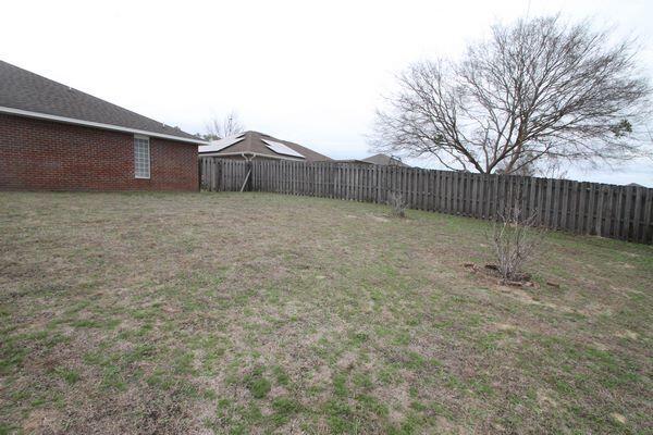 5211 Moore Loop