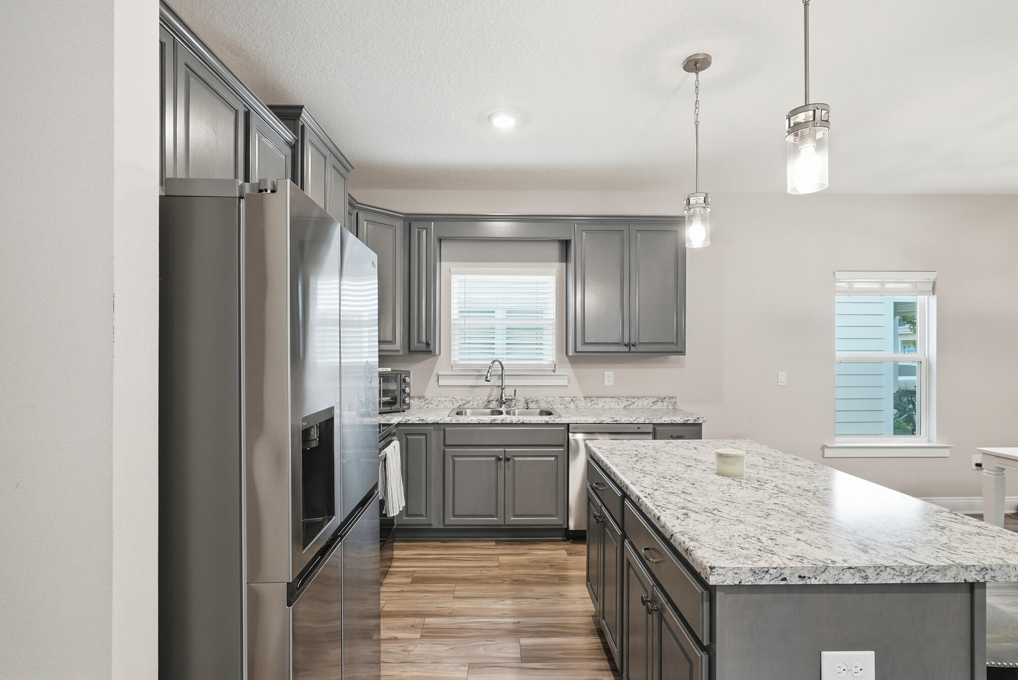 330 Ventana Boulevard