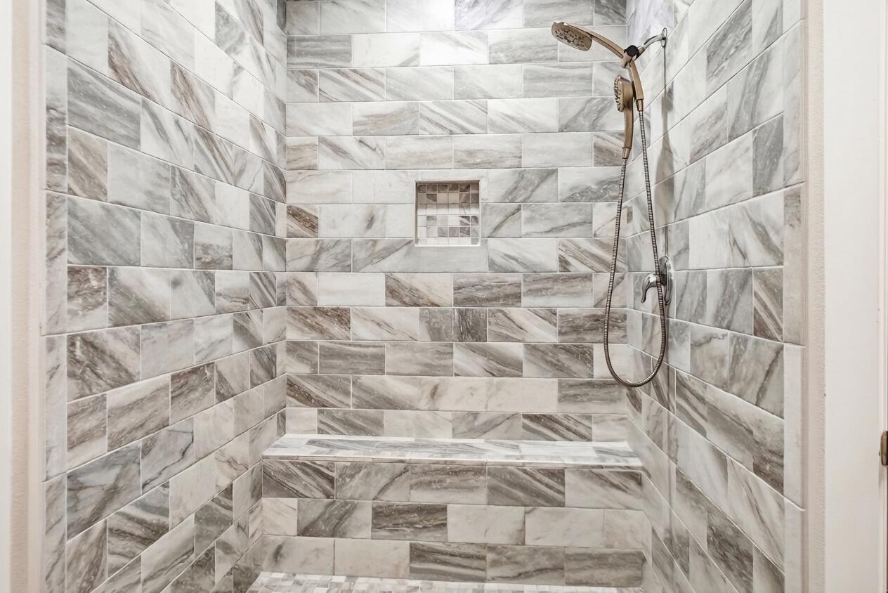 330 Ventana Boulevard