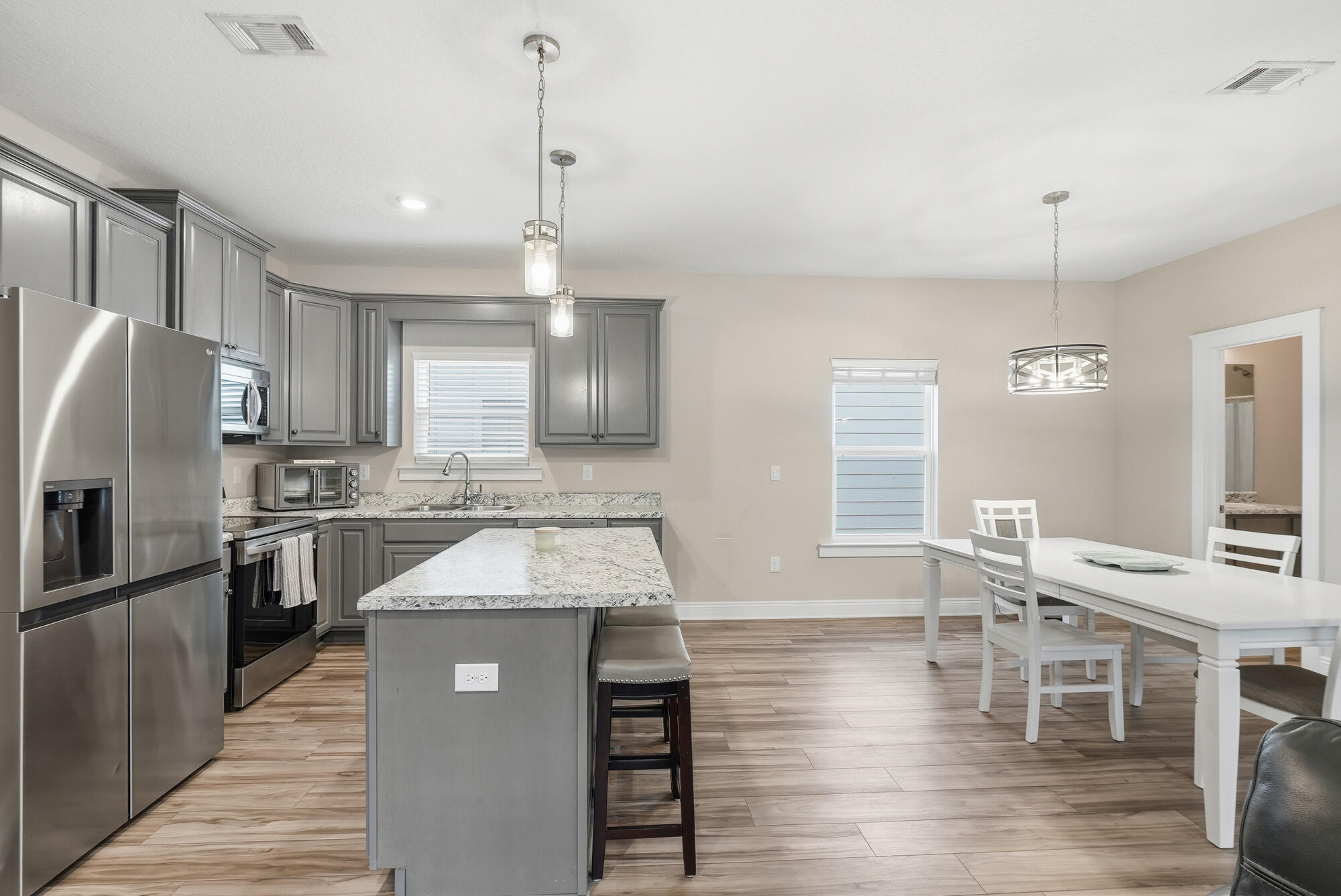 330 Ventana Boulevard