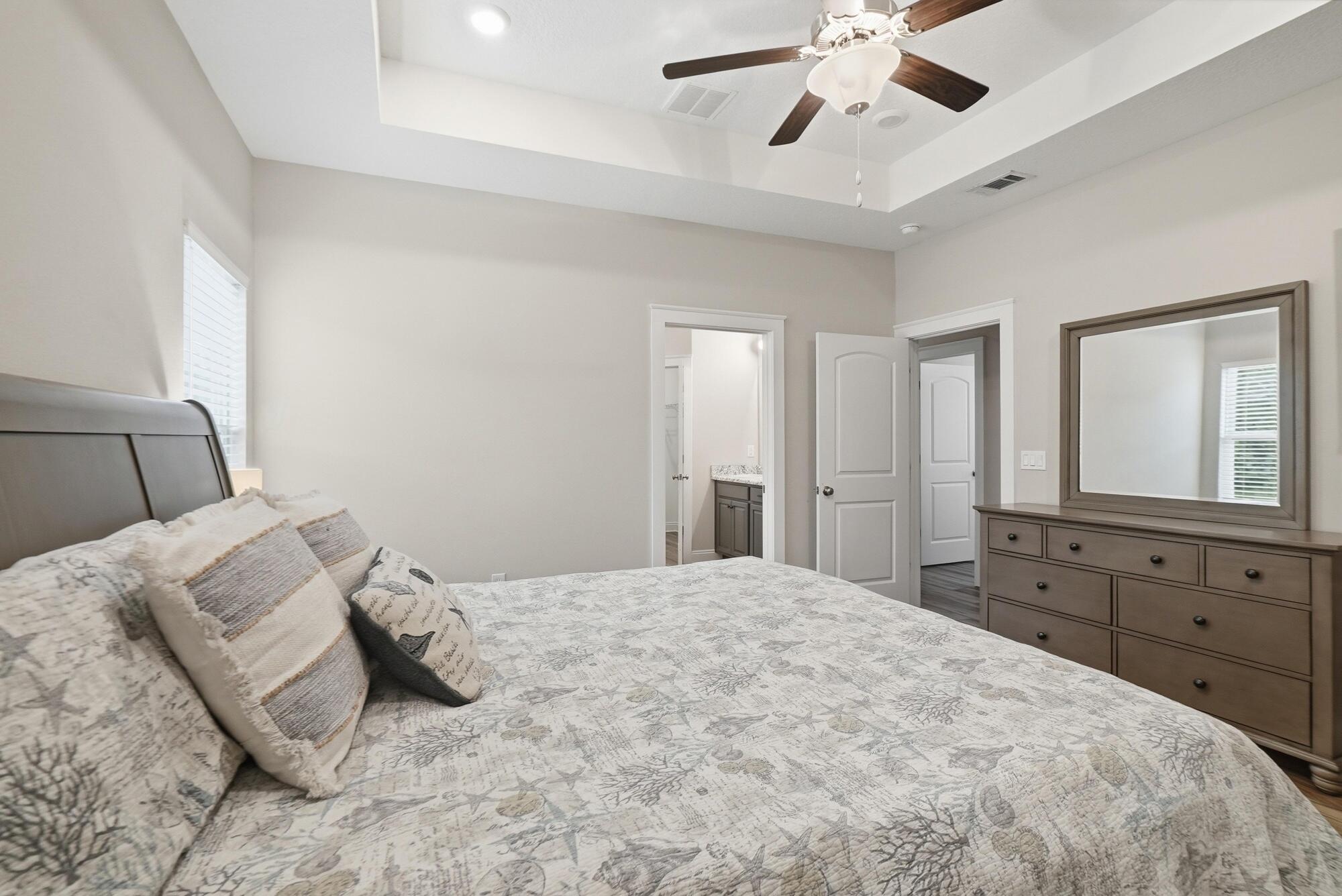 330 Ventana Boulevard