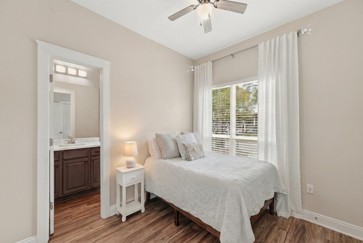 330 Ventana Boulevard