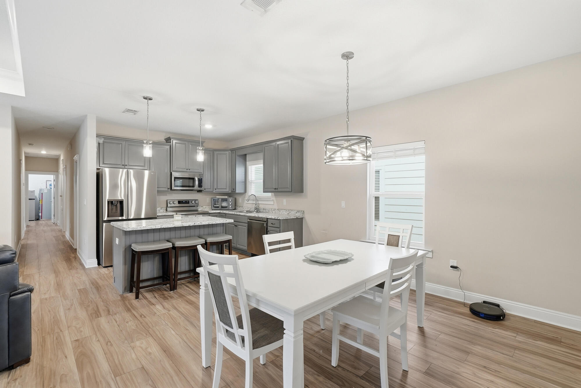 330 Ventana Boulevard