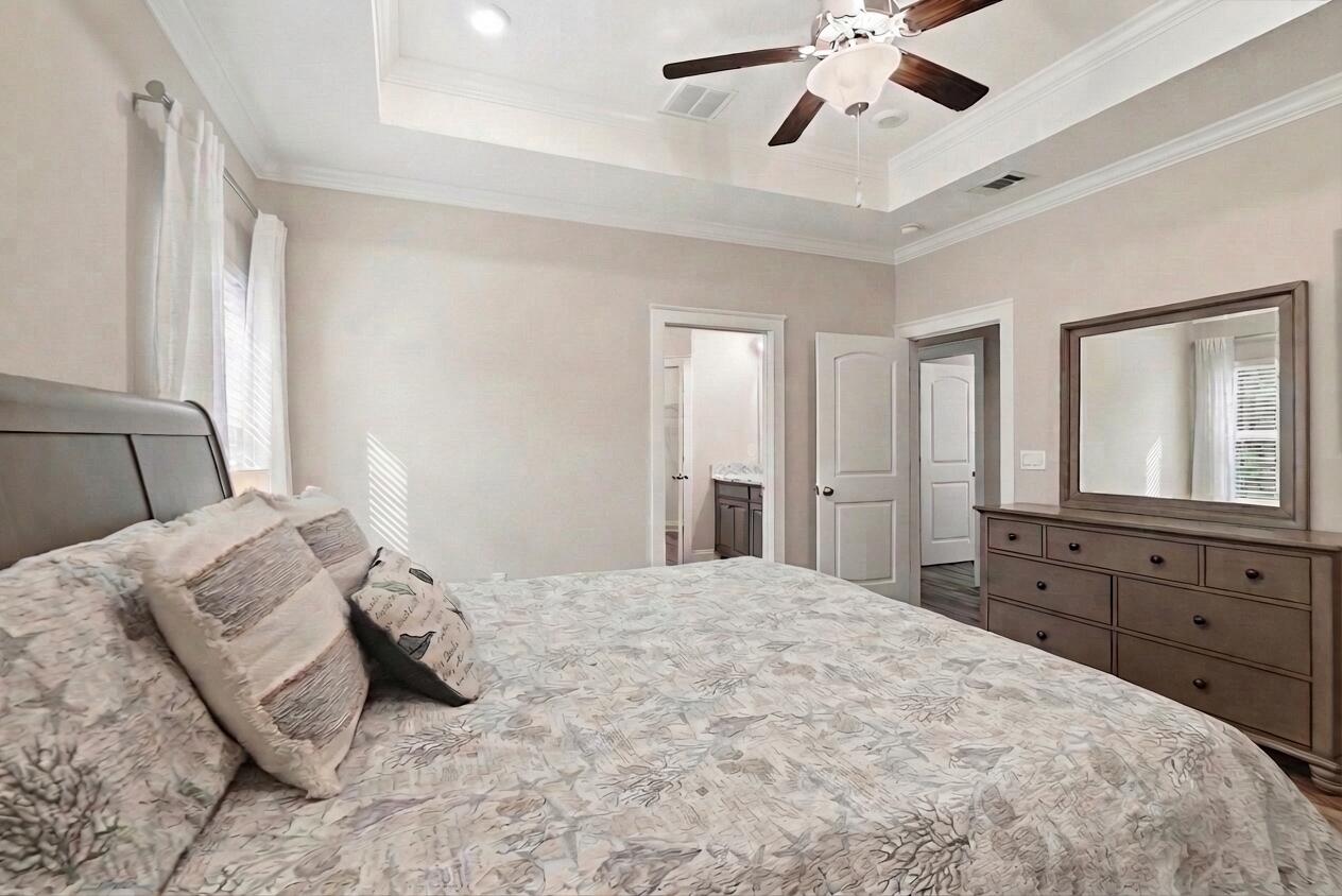 330 Ventana Boulevard