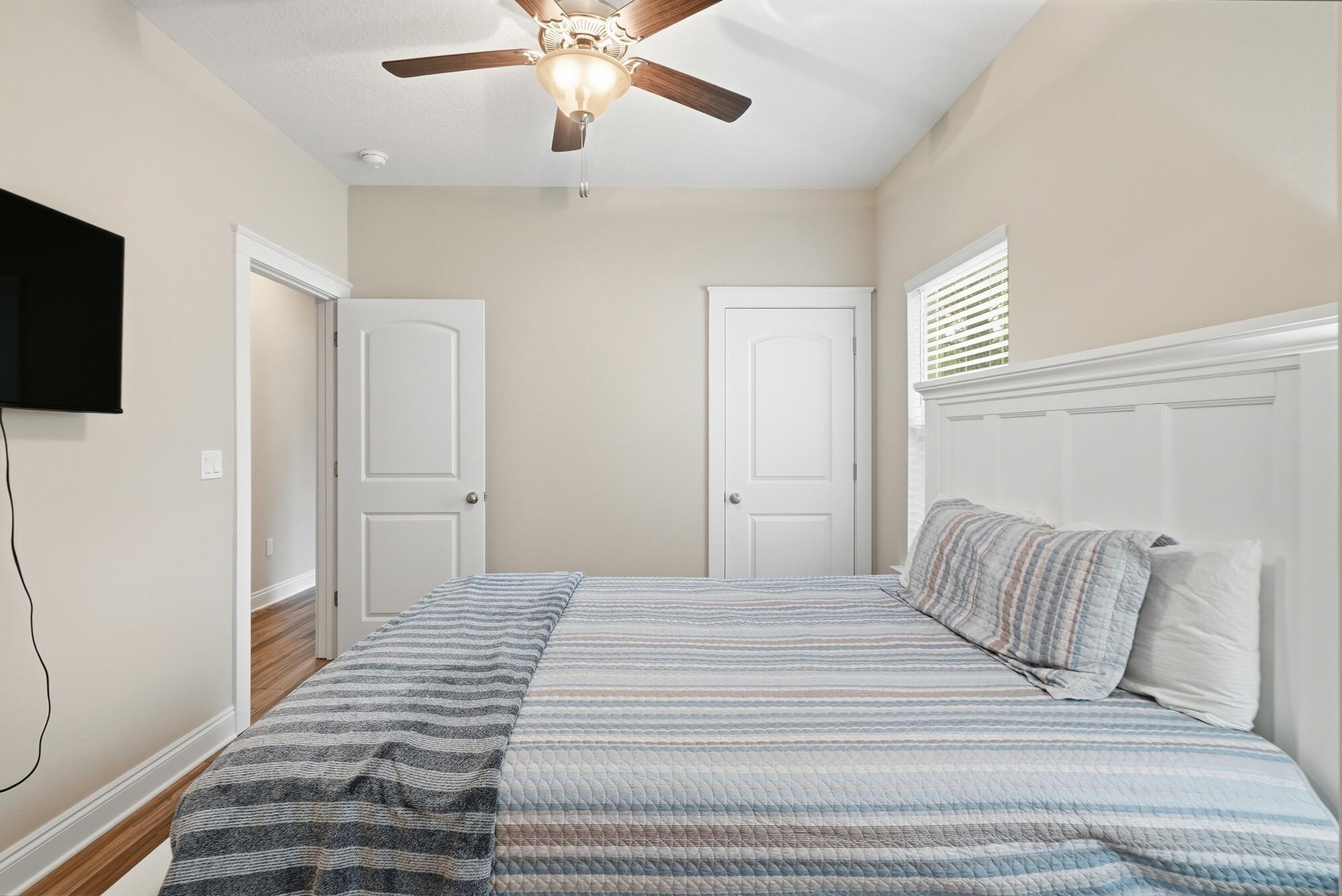 330 Ventana Boulevard