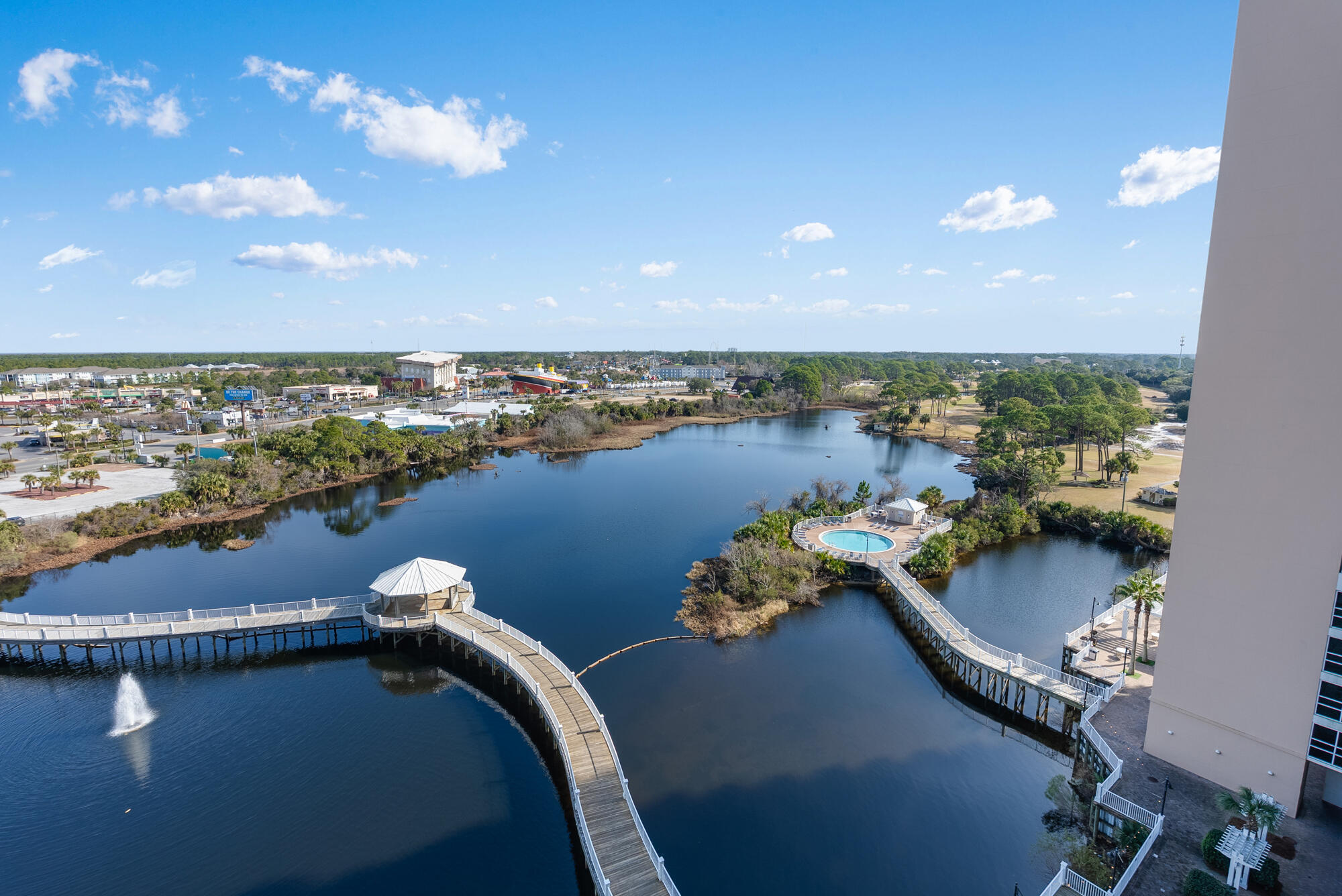 9902 S Thomas Drive UNIT 732