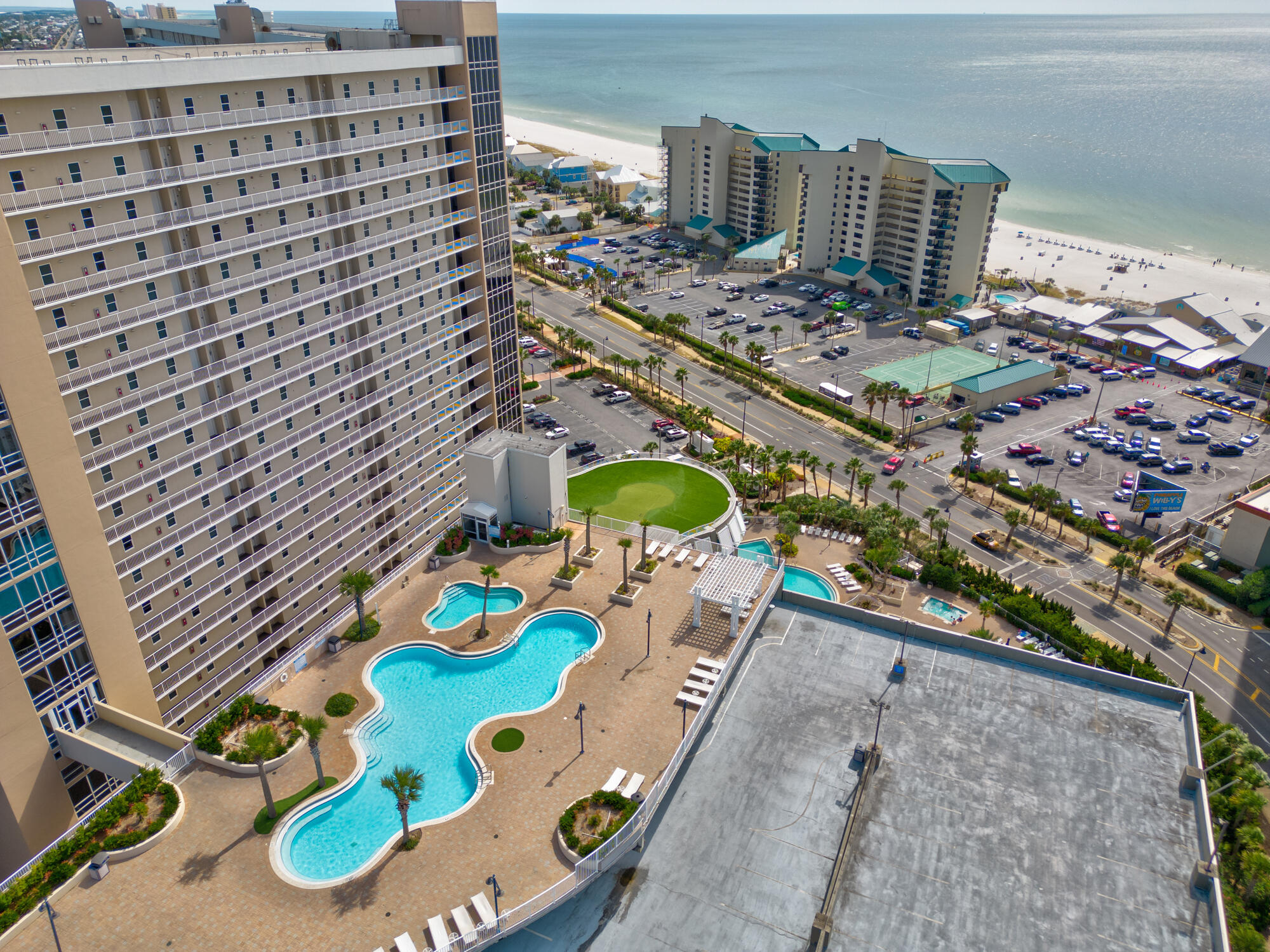 9902 S Thomas Drive UNIT 732