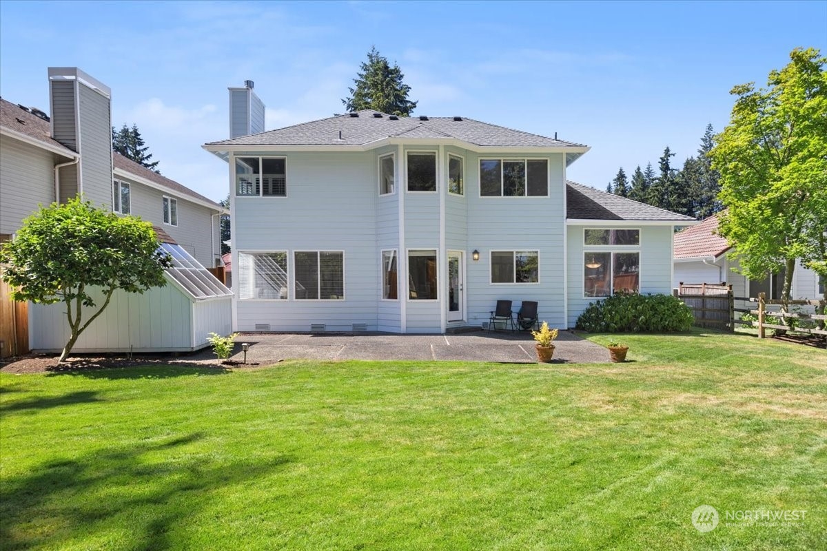 22537 SE 261st Street