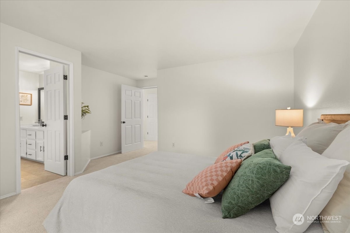 27519 139th Court SE