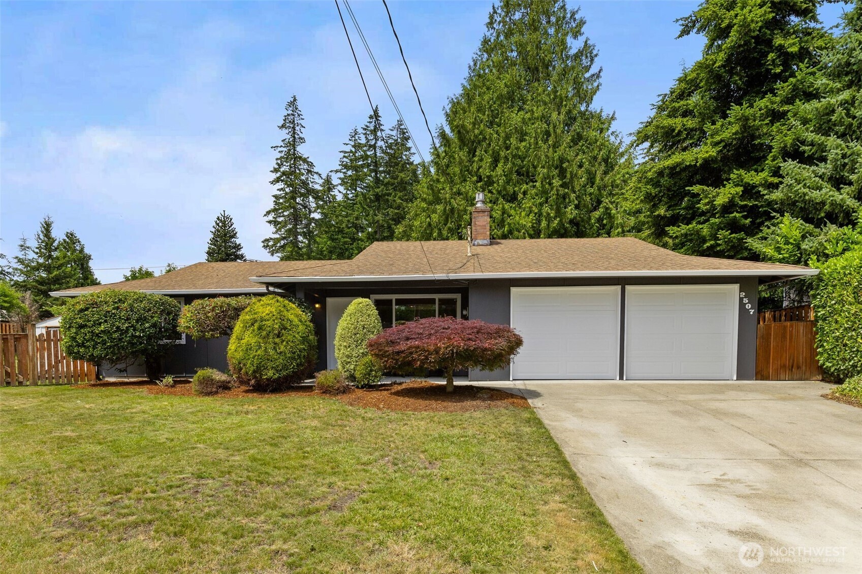 2507 Vashon Court NE