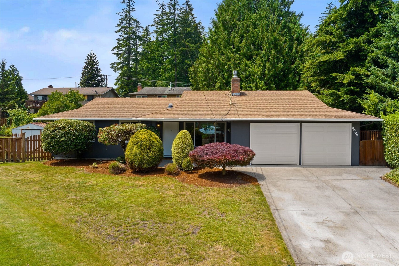 2507 Vashon Court NE