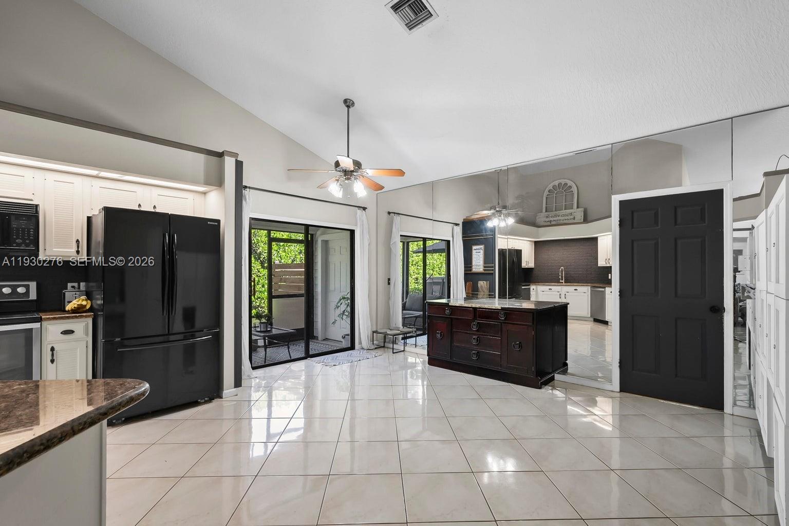 10370 SE Jupiter Narrows Drive