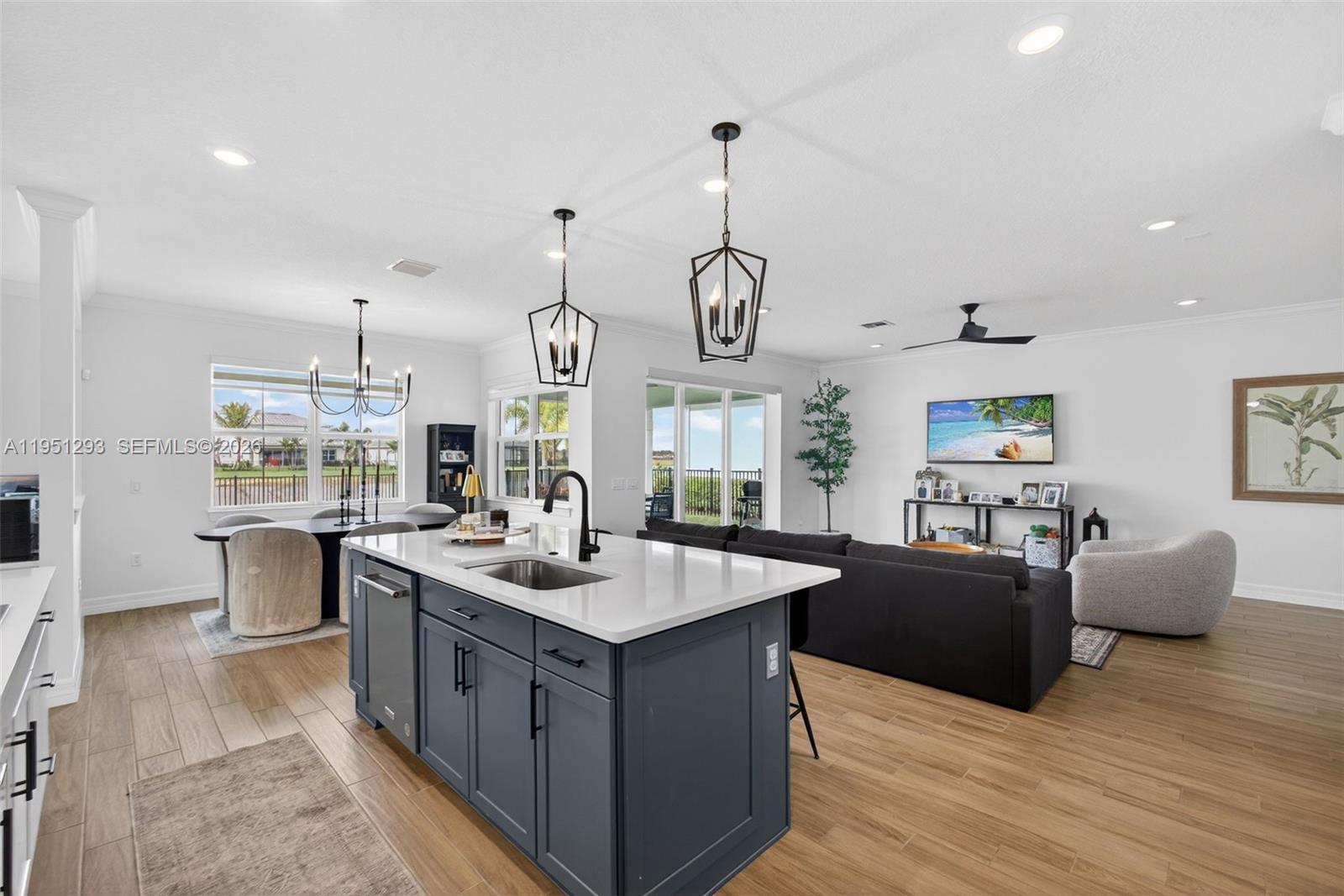 10752 Northbrook Circle