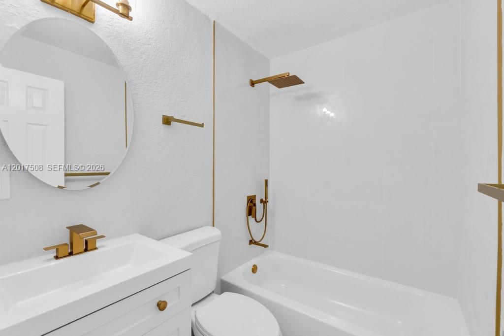 139 NW 12th Avenue