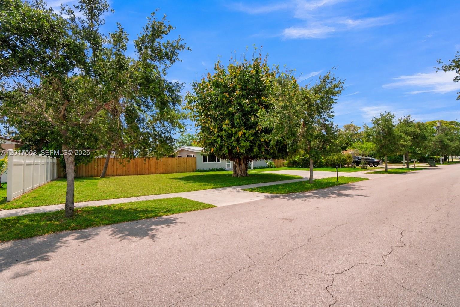 139 NW 12th Avenue