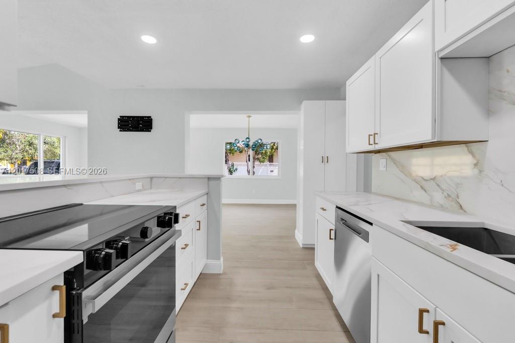 139 NW 12th Avenue
