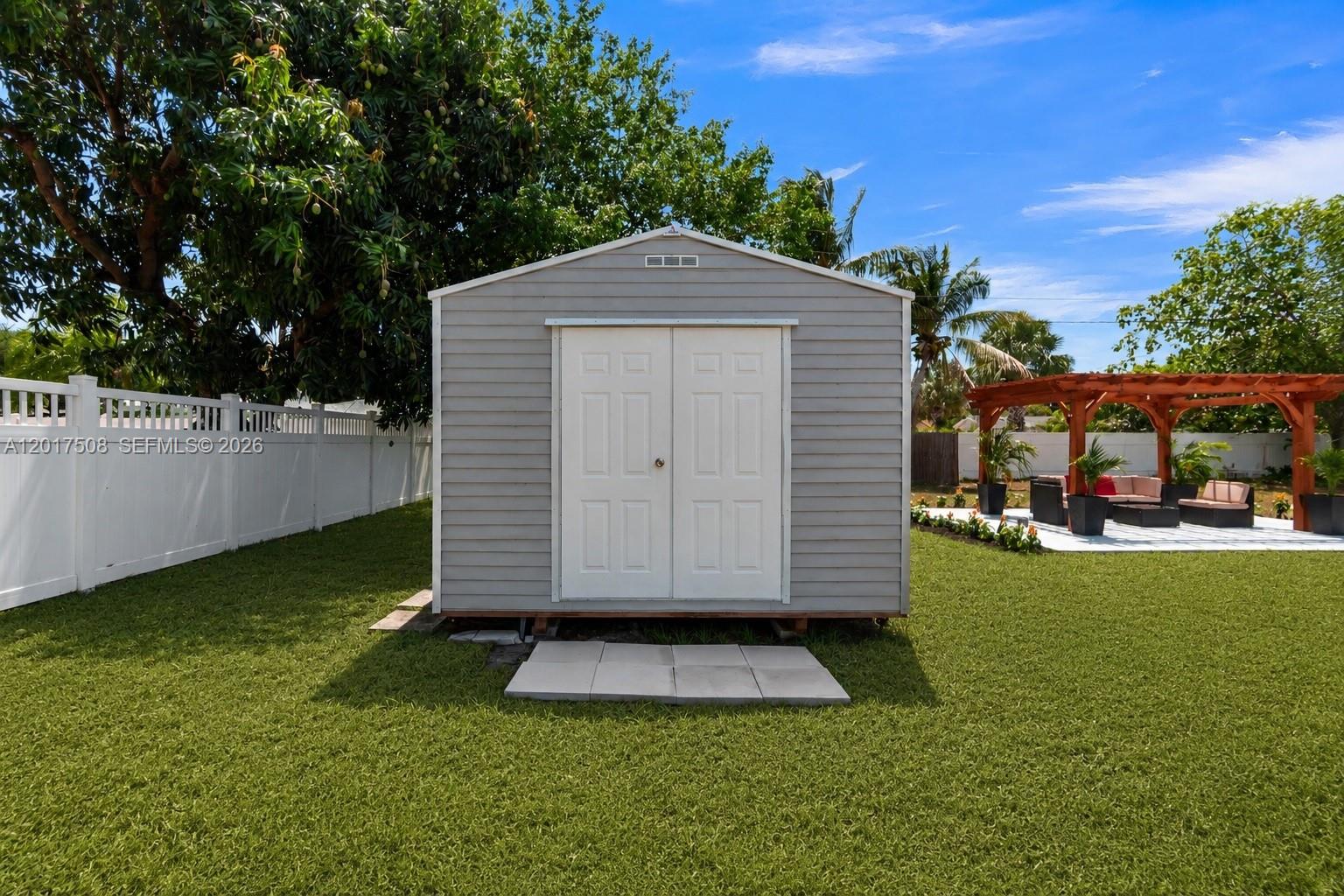 139 NW 12th Avenue