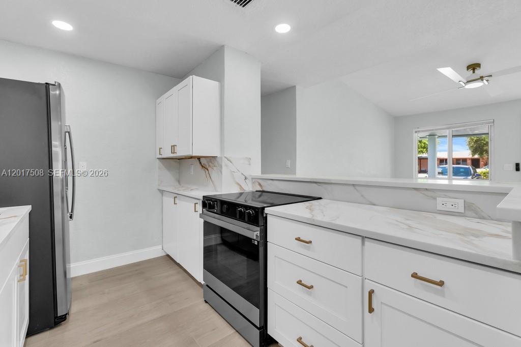 139 NW 12th Avenue