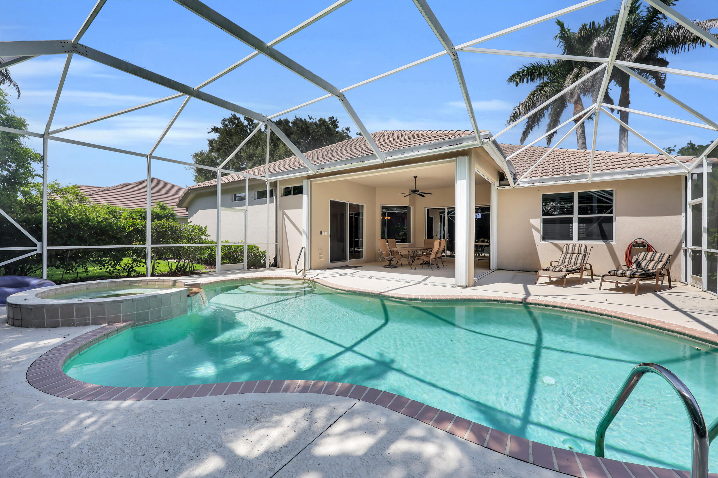 19064 SE Jupiter River Drive