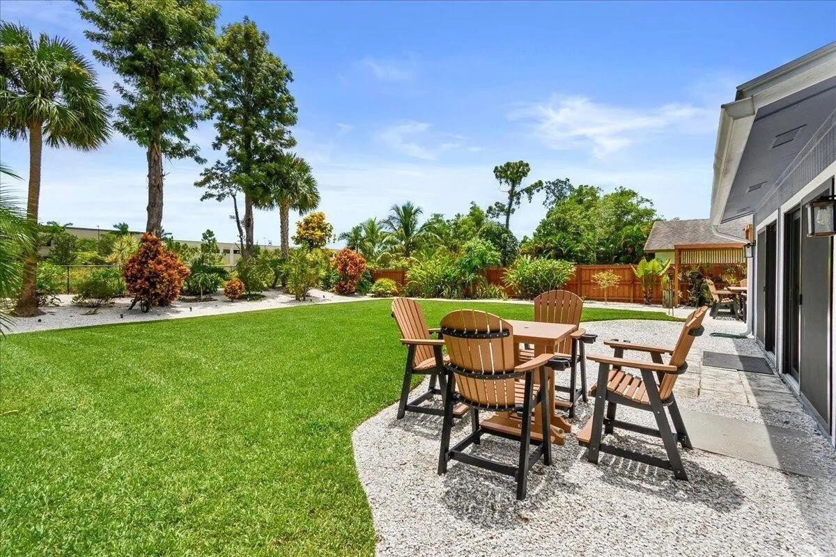 203 Bobwhite Rd