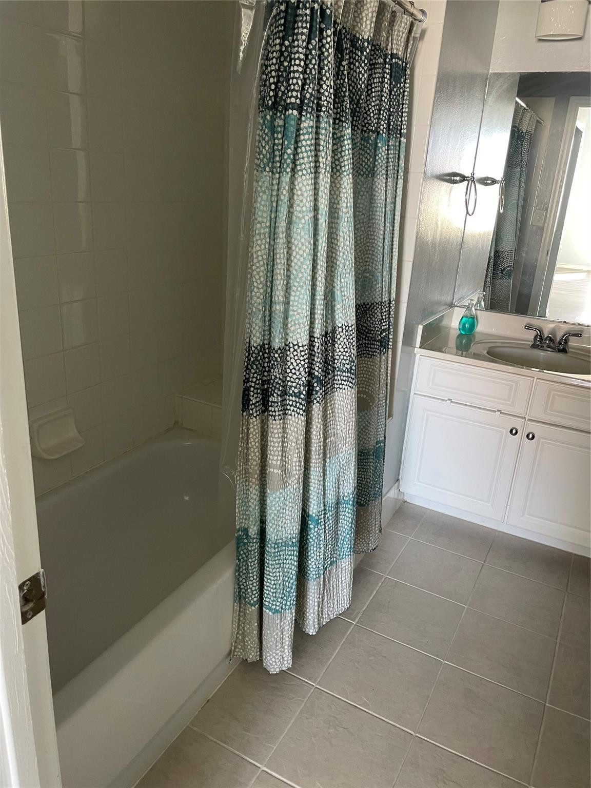 1200 Town Center DR. 506