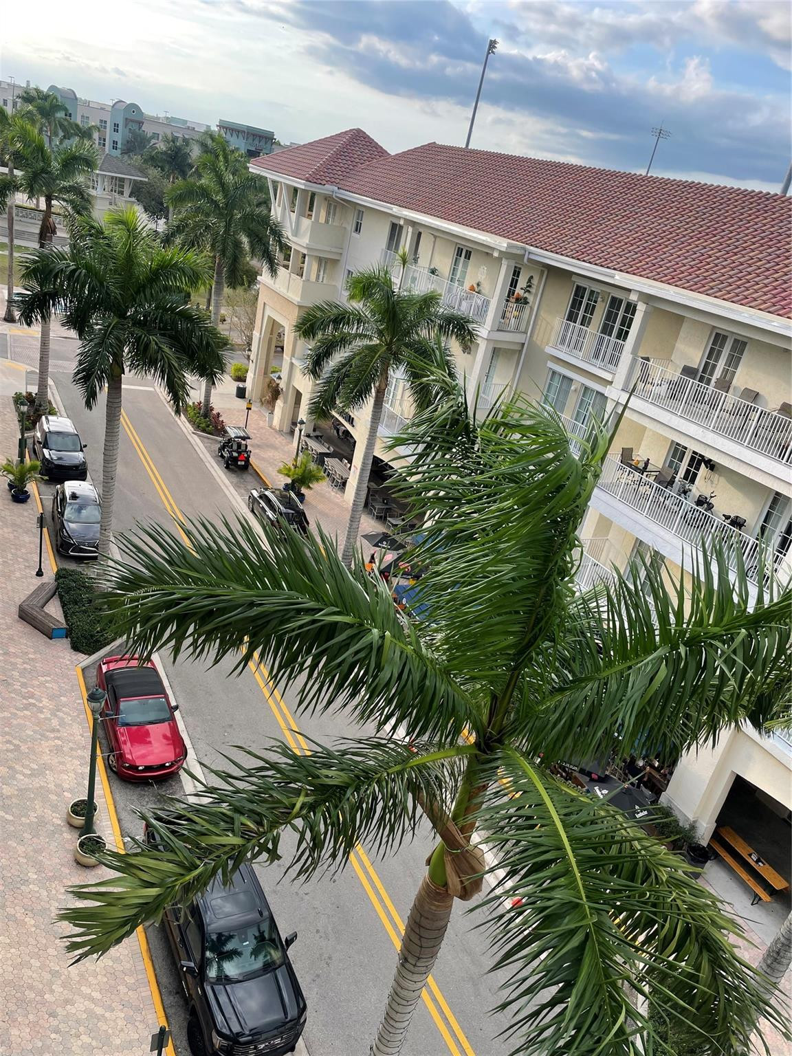 1200 Town Center DR. 506