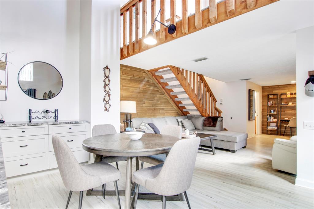 1605 S Us Highway 1, 1h