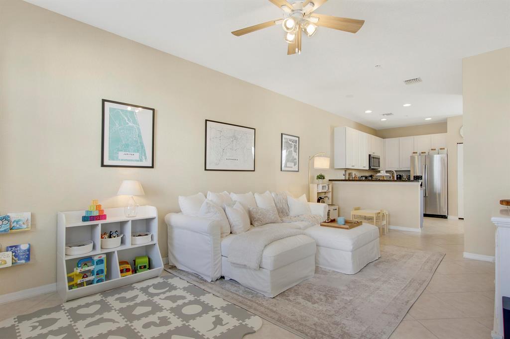 107 Pond Apple Lane 102