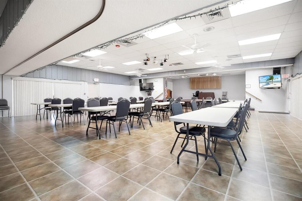 5 Lake Vista Trail 202