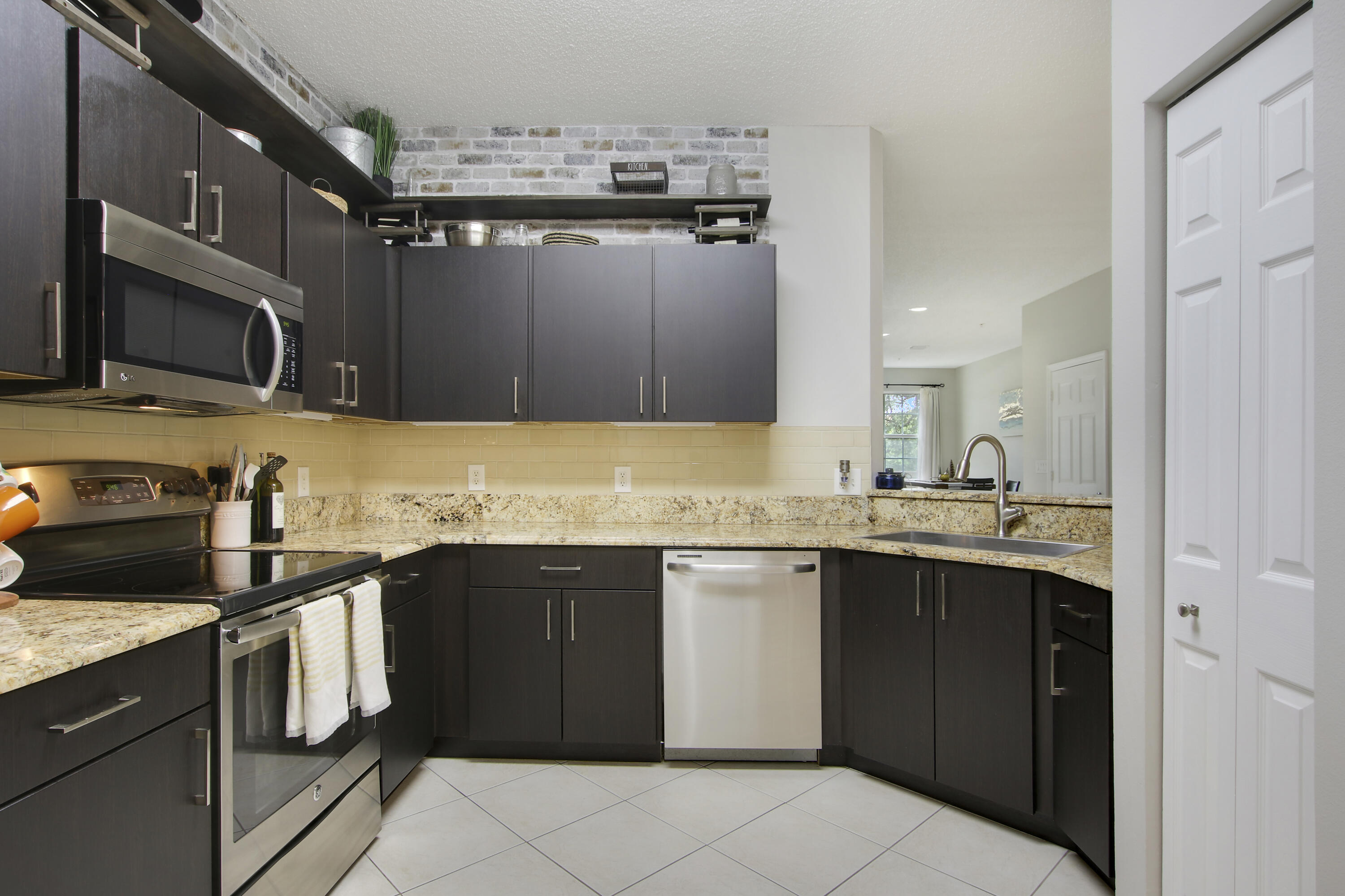 115 Lighthouse Circle D