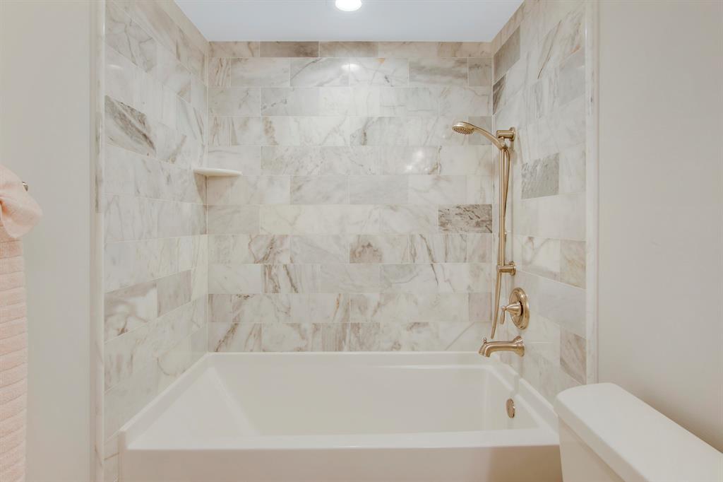 356 Golfview Road 101