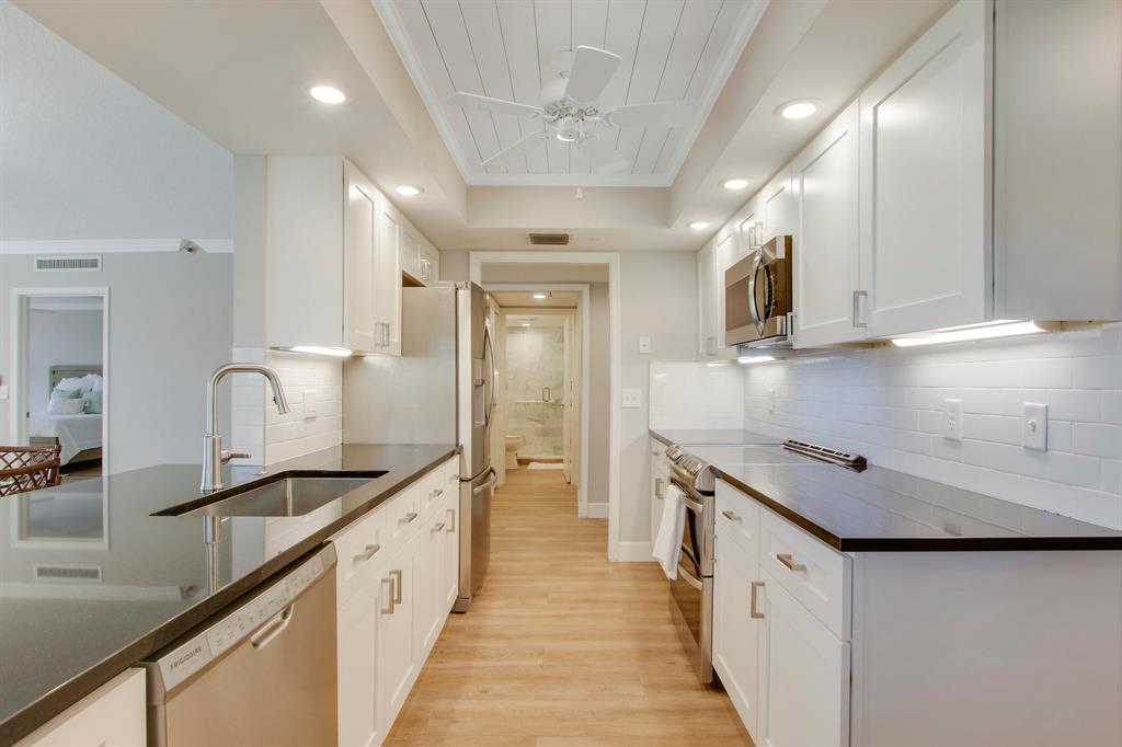 356 Golfview Road 101