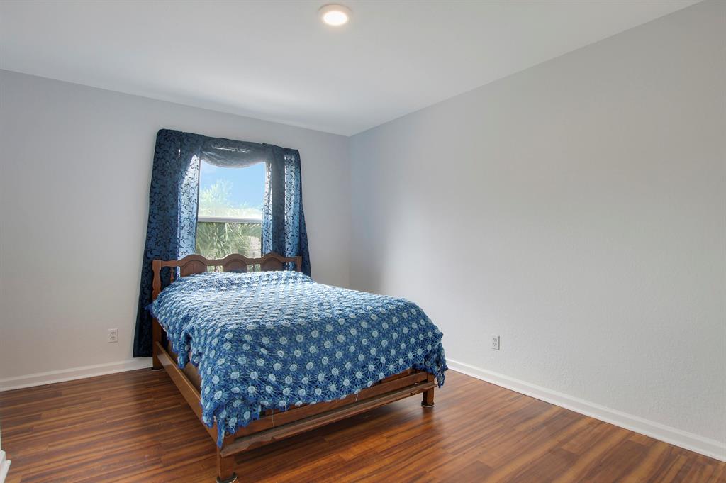 144 Pennock Landing Circle