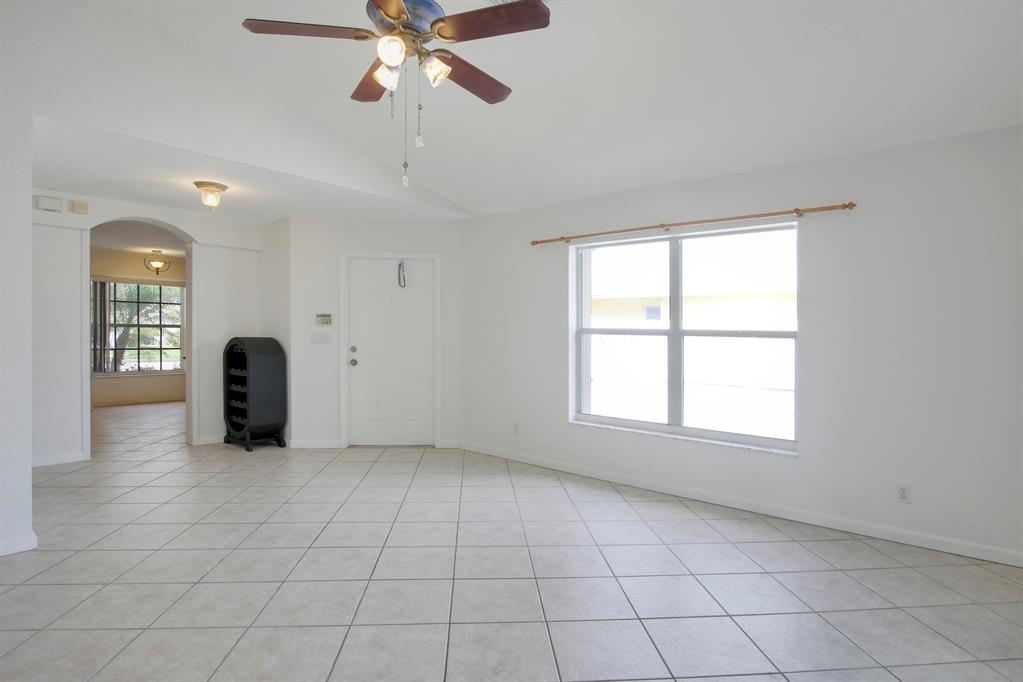 144 Pennock Landing Circle