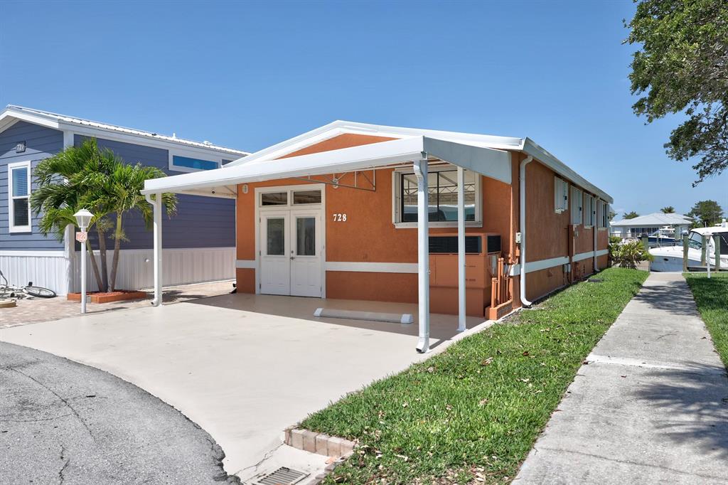 10701 S Ocean Drive 728