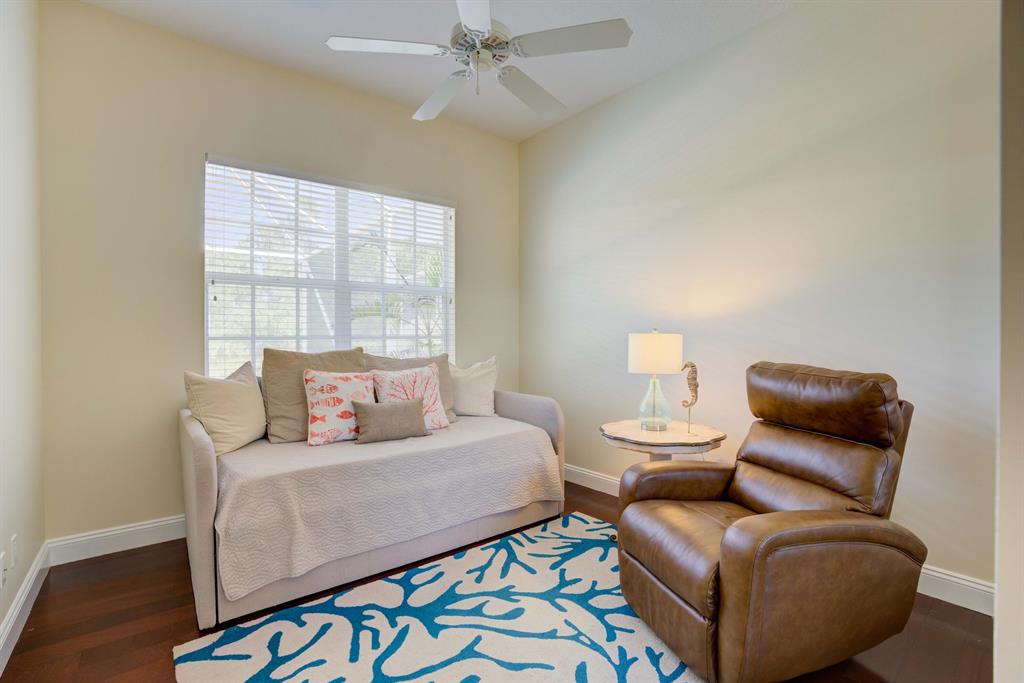 8573 SE Nicolete Lane