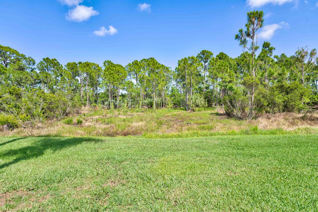 8573 SE Nicolete Lane