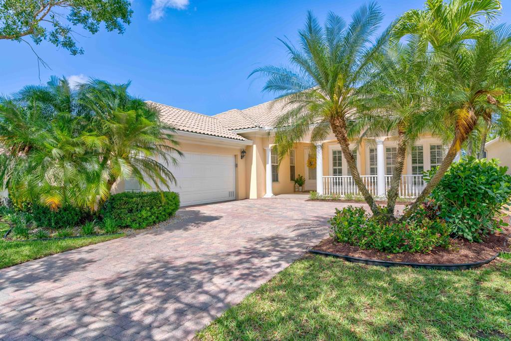 8573 SE Nicolete Lane