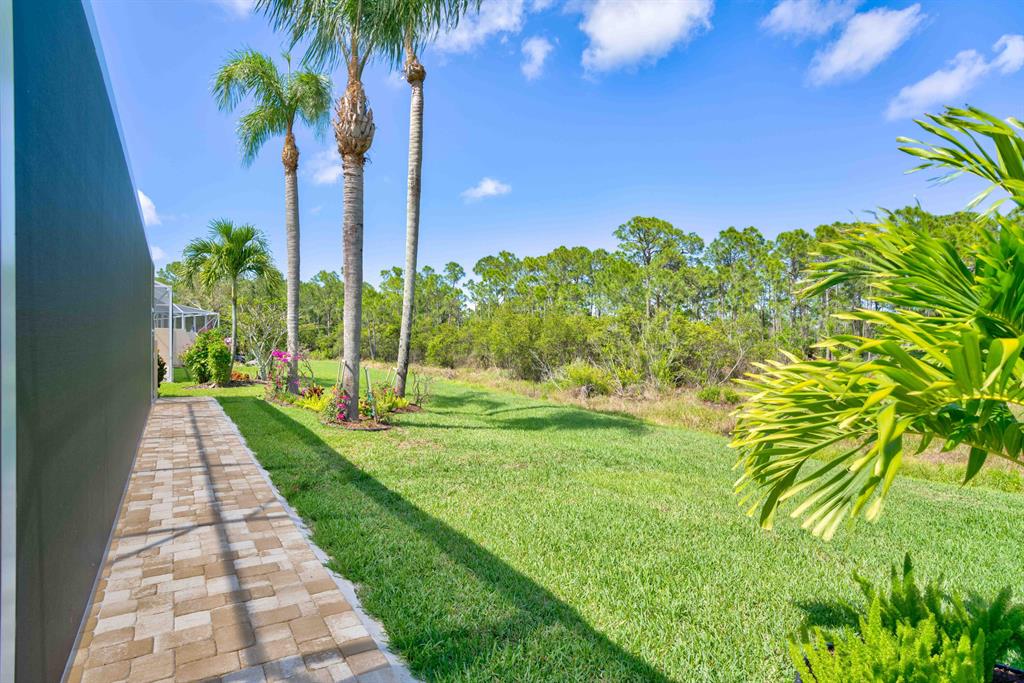 8573 SE Nicolete Lane