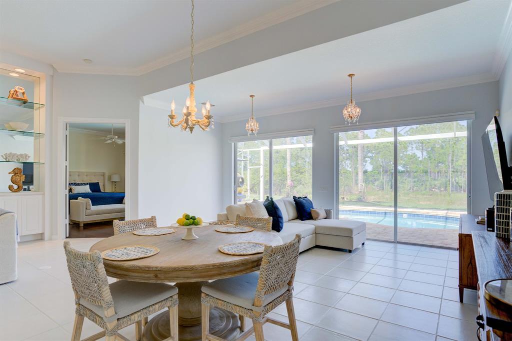 8573 SE Nicolete Lane