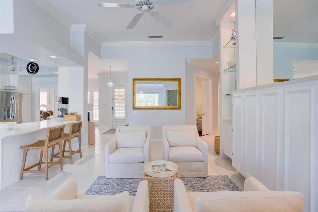 8573 SE Nicolete Lane